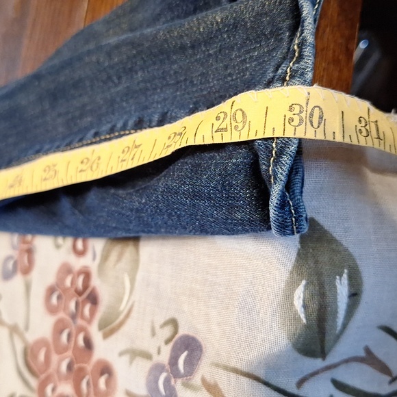 AMERICAN EAGLE SIZE 4   BIN107 - Picture 8 of 8